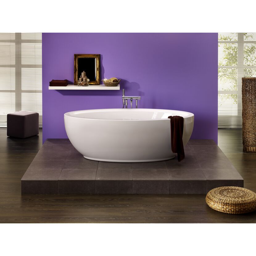 Freistehende weiße Badewanne Luna