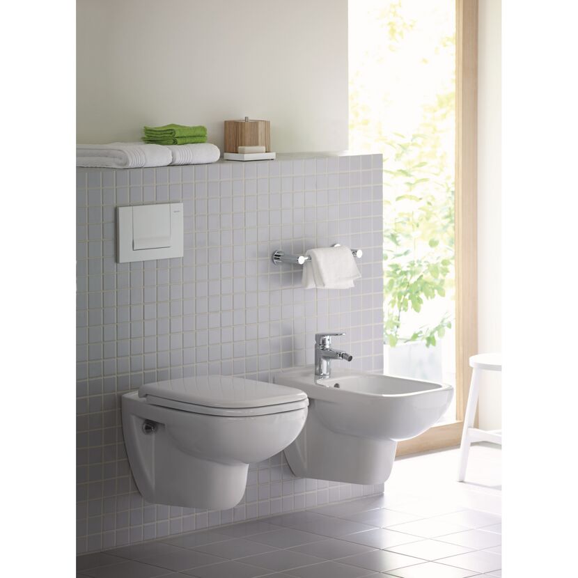 Wand-WC spülrandlos 'D-Code' inklusive WC-Sitz weiß