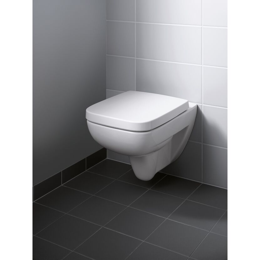 Wand-WC weiß mit geschlossenem Deckel