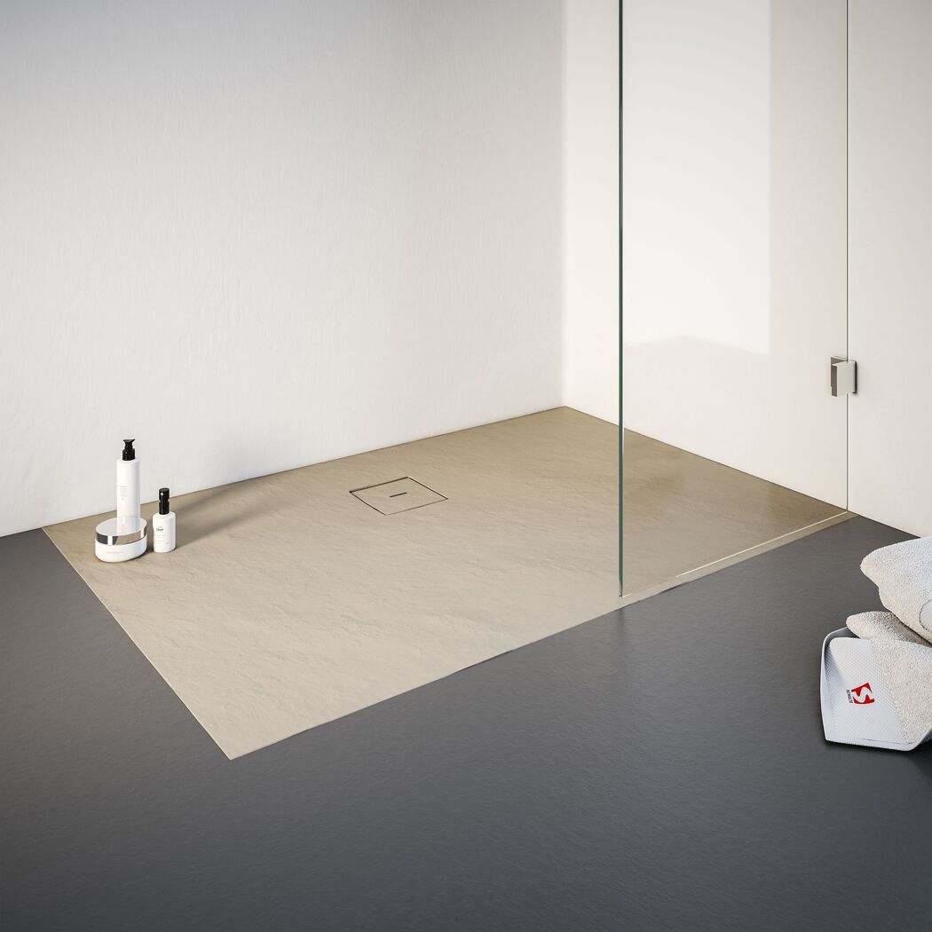 Begehbare Dusche mit Duschkabine aus Glas