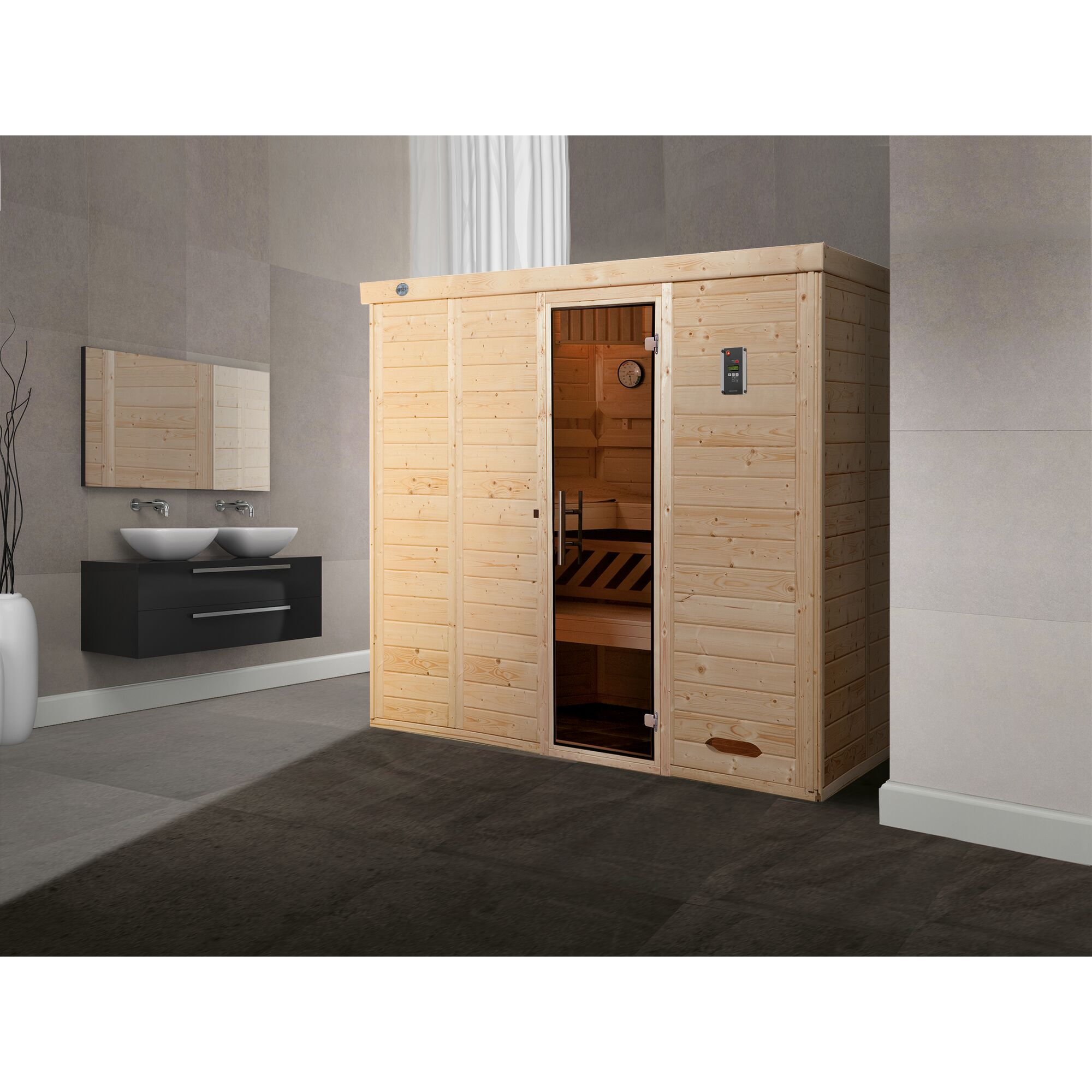 Sauna aus hellem Holz in einem Badezimmer