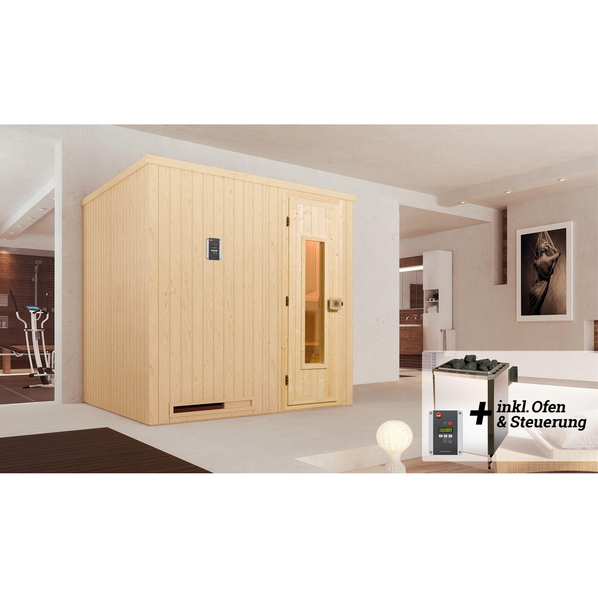 Sauna aus hellem Holz in einem Raum mit Heimtrainer