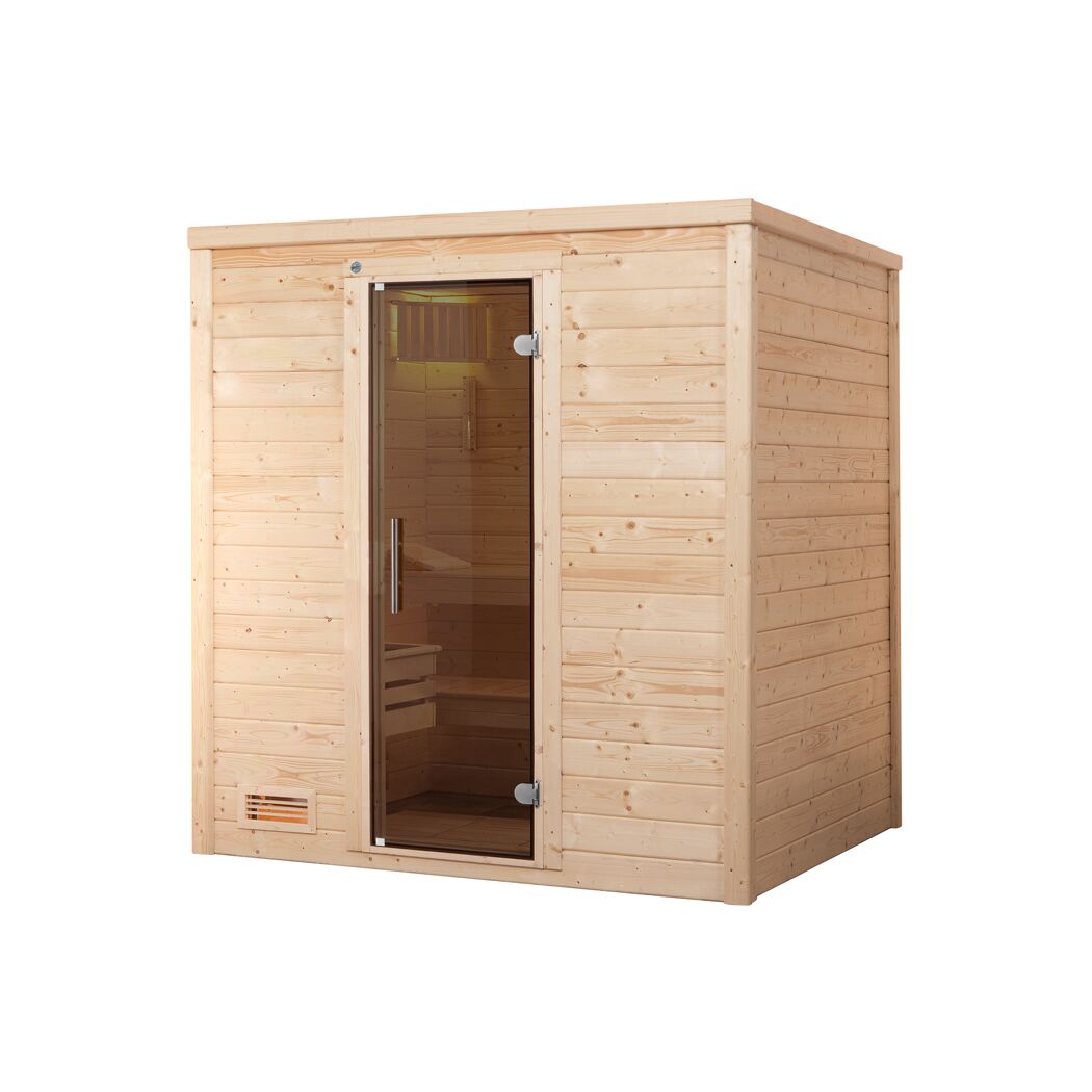 Sauna aus hellem Holz mit Glastür