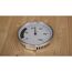 Analoges Hygrometer auf Holztisch.