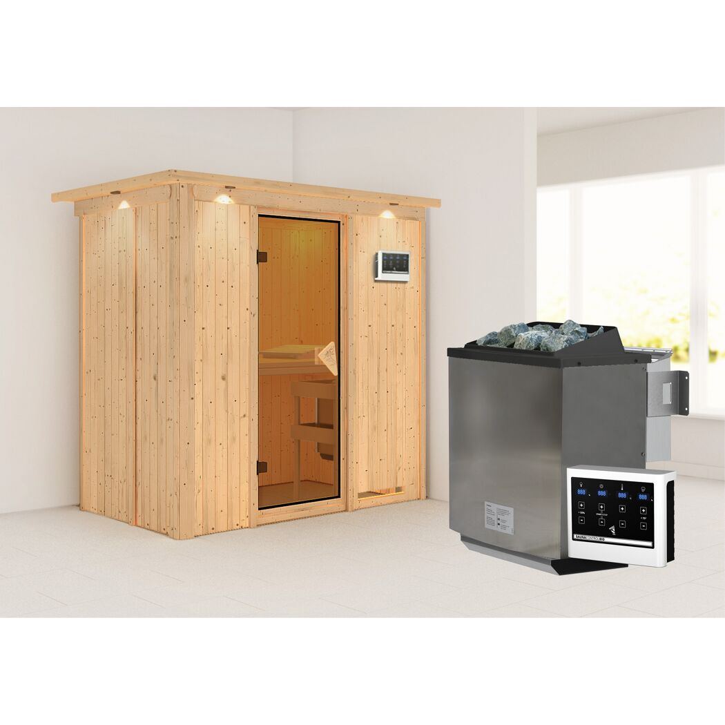 Sauna aus Holz mit Saunaofen
