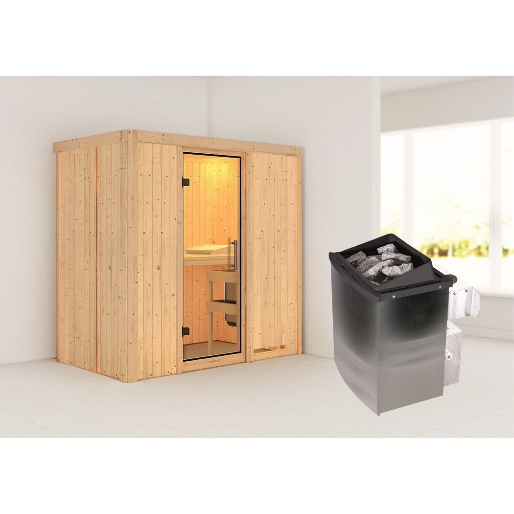 Sauna aus hellem Holz mit Saunaofen