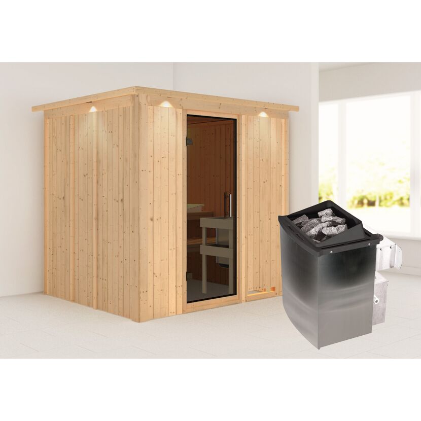 Sauna aus hellem Holz mit Saunaofen
