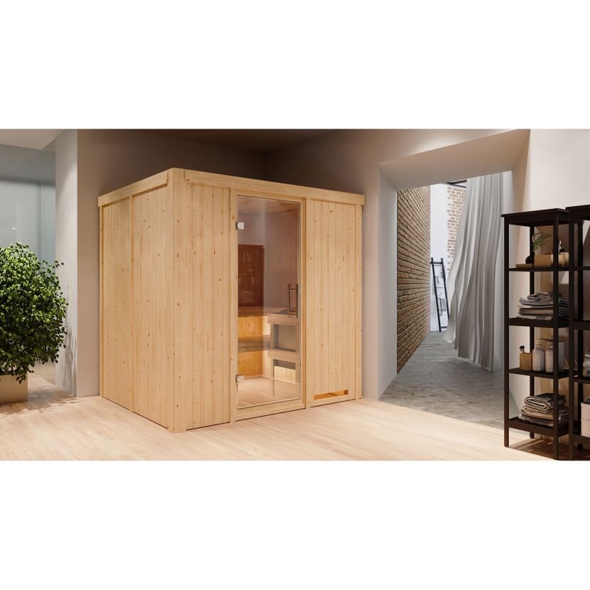 Sauna aus hellem Holz mit Glastür