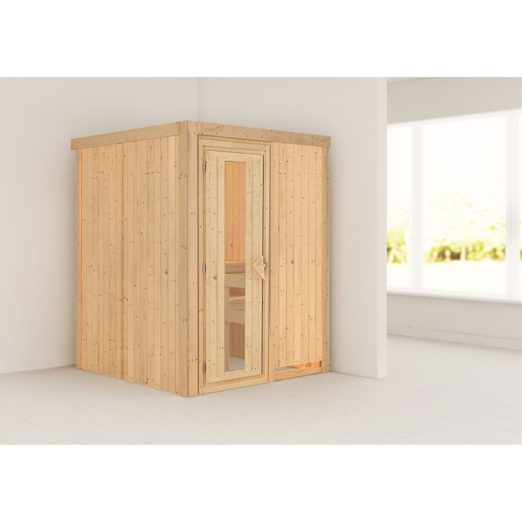 Sauna Paula aus hellem Holz in einem hellen Raum.