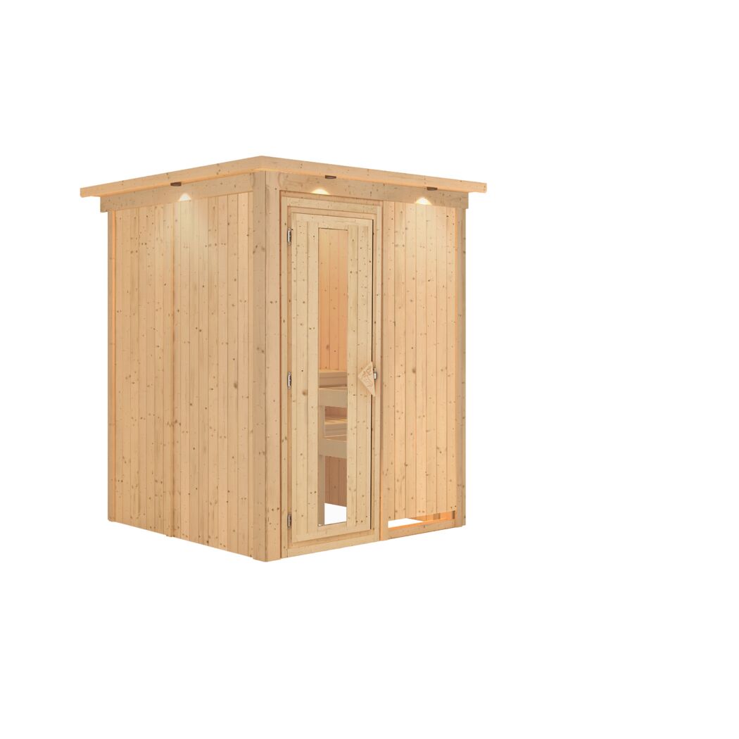 Sauna aus hellem Holz mit geöffneter Tür.