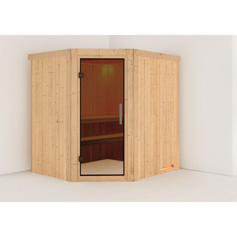 Ecksauna aus hellem Holz mit Glastür
