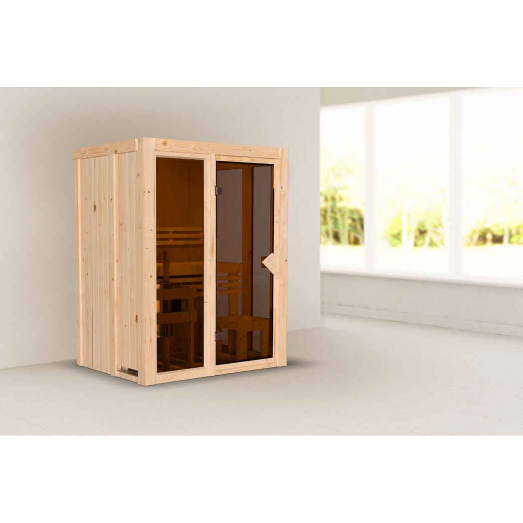 Holzsauna mit Glastür