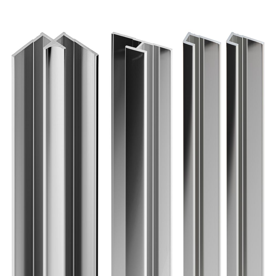 Vier glänzende Metallprofile in Chromoptik.