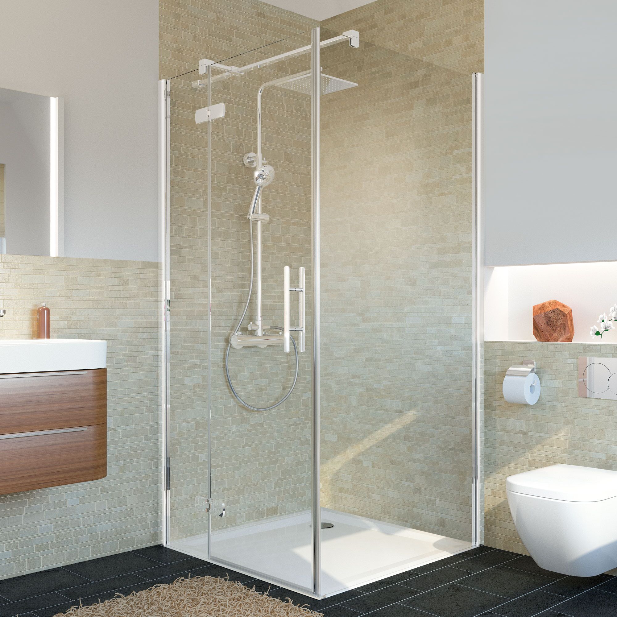 Duschkabine mit Regendusche in beige gefliestem Badezimmer