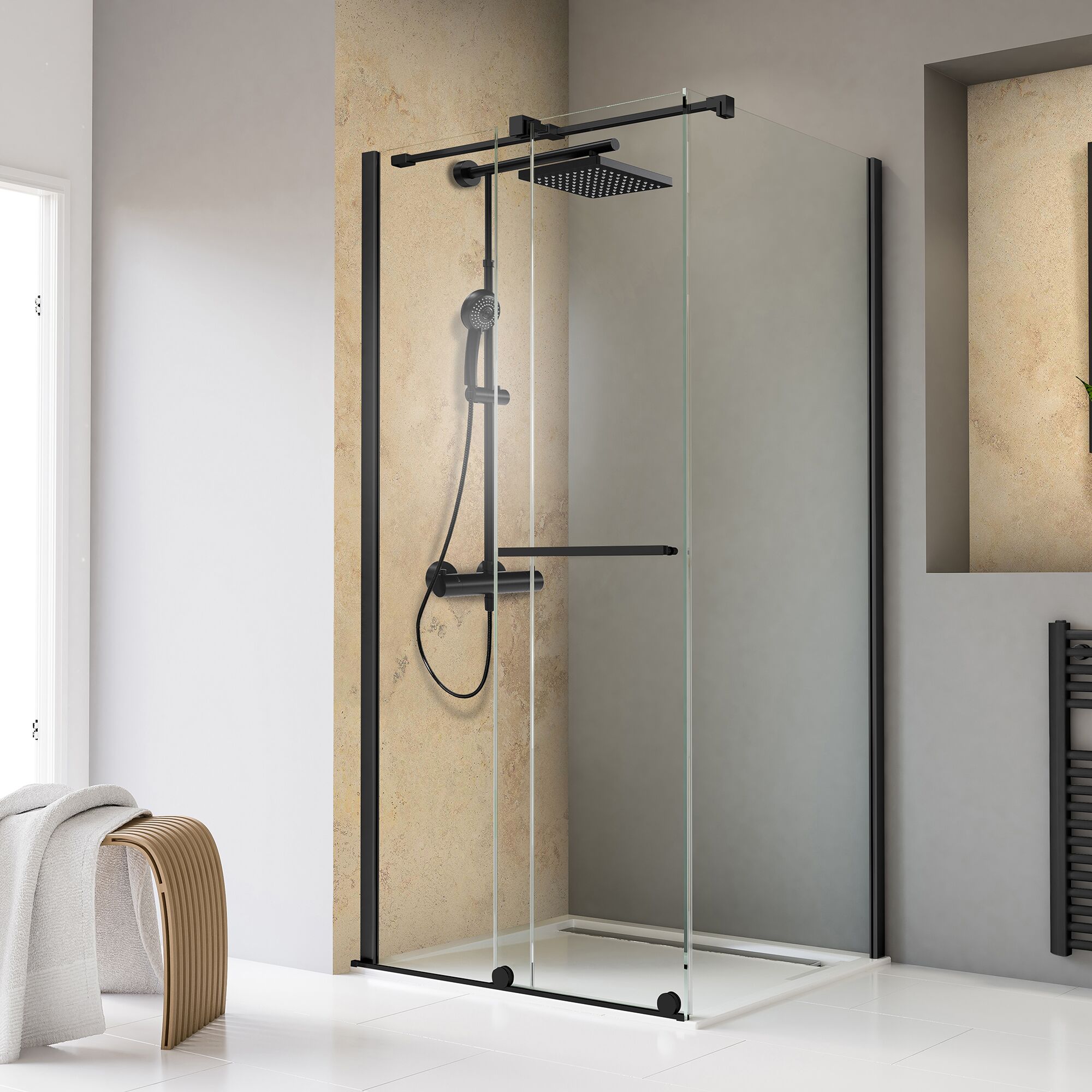 Schwarze Duschkabine mit Regendusche