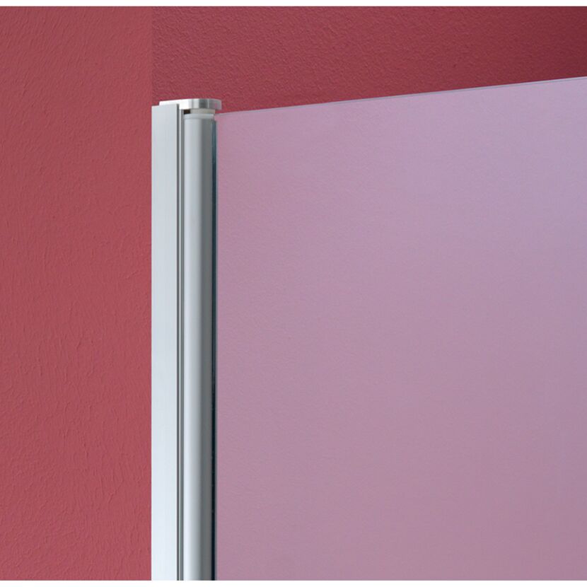 Nahaufnahme einer Duschabtrennung aus rosa Milchglas.