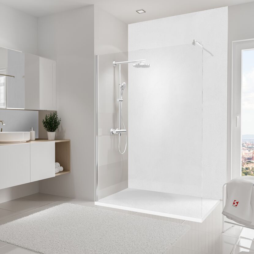 Moderne Dusche mit Regendusche und Handbrause