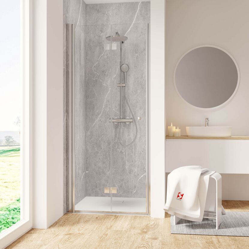Duschkabine mit Regendusche in modernem Badezimmer