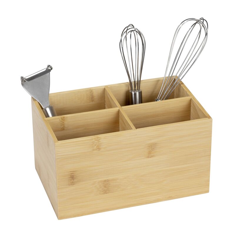 Bambusbox mit zwei Schneebesen und einem Sparschäler