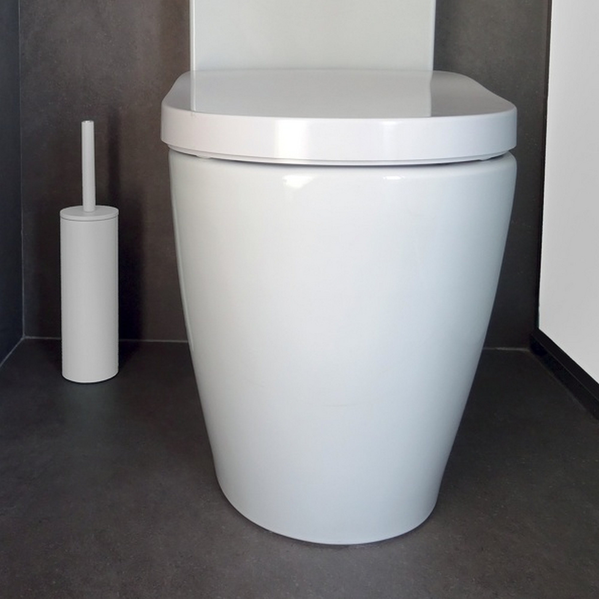 WC-Bürstengarnitur 'Akira' Stahl weiß matt Ø 9,5 x 40 cm + product picture
