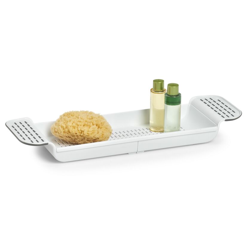 Badewannenablage mit Schwamm und Flaschen