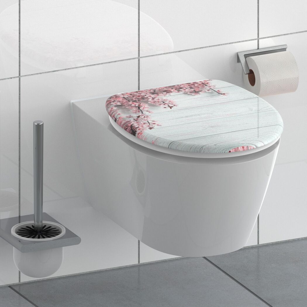 WC-Sitz mit Kirschblütenmuster