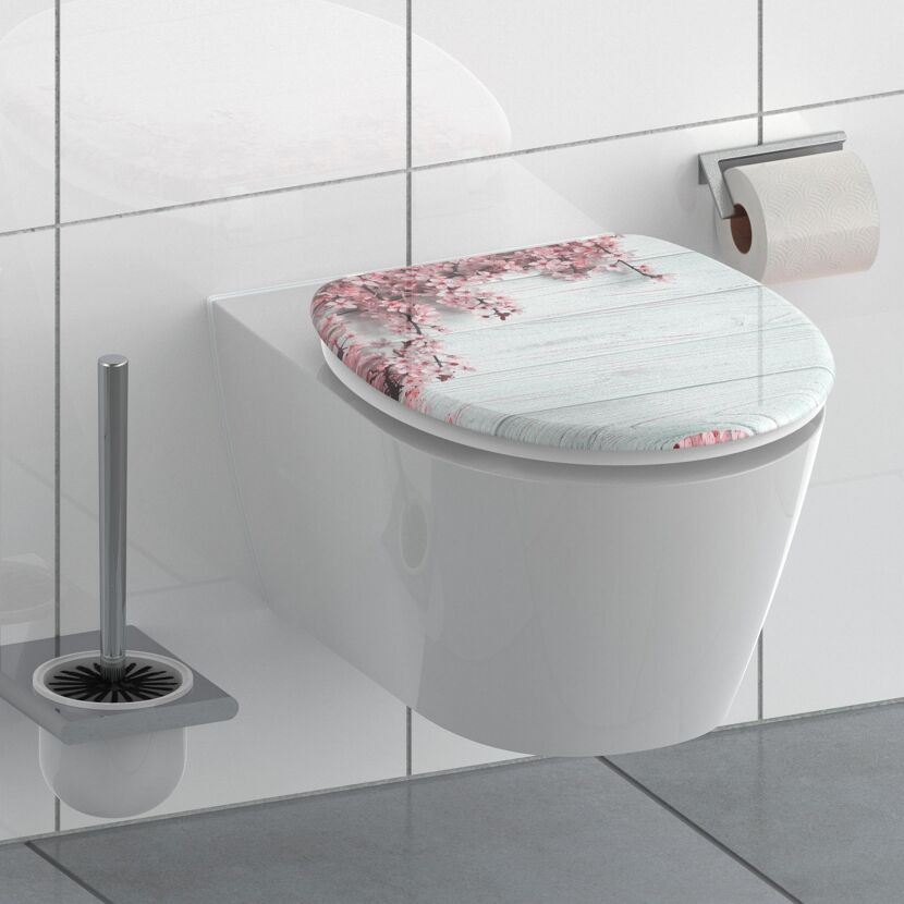 WC-Sitz mit Kirschblütenmuster