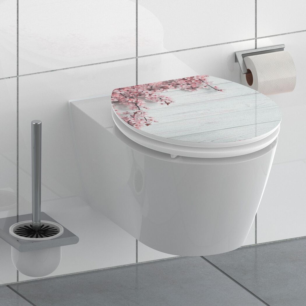 WC-Sitz mit Kirschblütenmuster