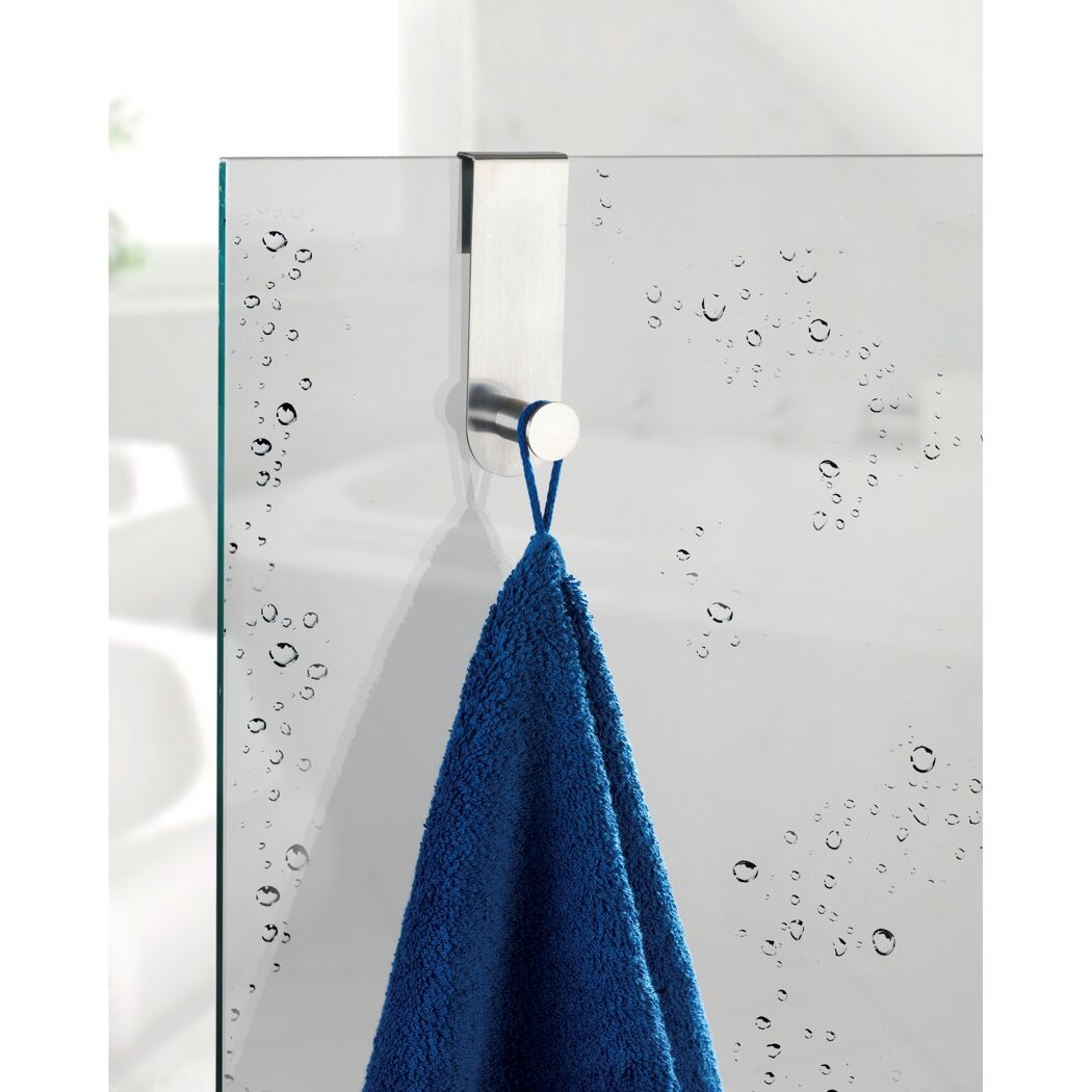 Duschhaken Celano mit blauem Handtuch