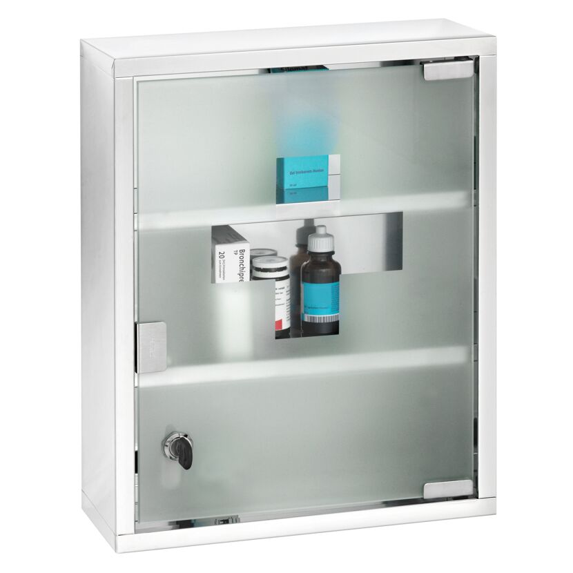 Medikamentenschrank mit Medikamenten