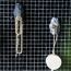 Haken SPALIKE dunkel mit Schmuck und Seife