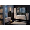 Modernes Badezimmer mit Doppelwaschbecken und Badewanne