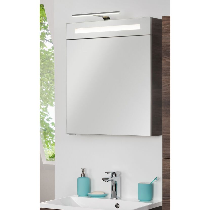 Badezimmerspiegel mit LED-Beleuchtung