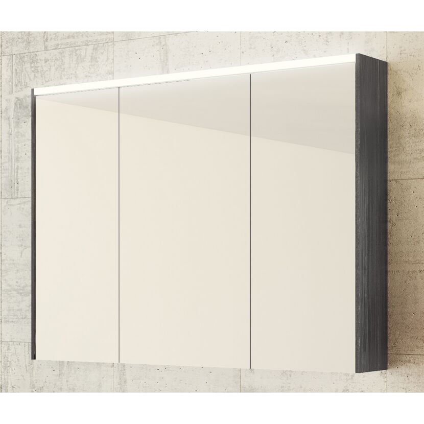 Spiegelschrank mit drei Spiegeltüren und LED-Beleuchtung