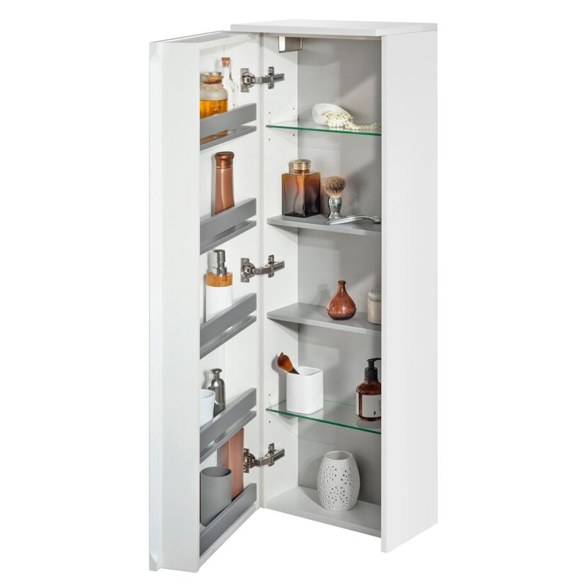 Weißer Badezimmerschrank mit geöffneter Tür und diversen Badutensilien.