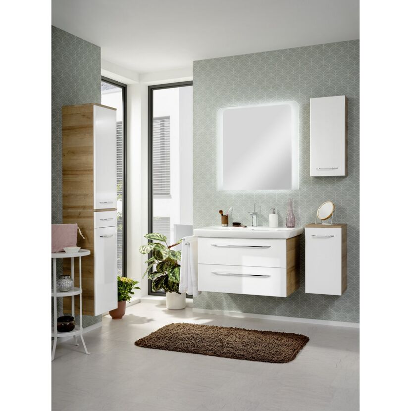 Modernes Badezimmer mit weißen und holzfarbenen Möbeln