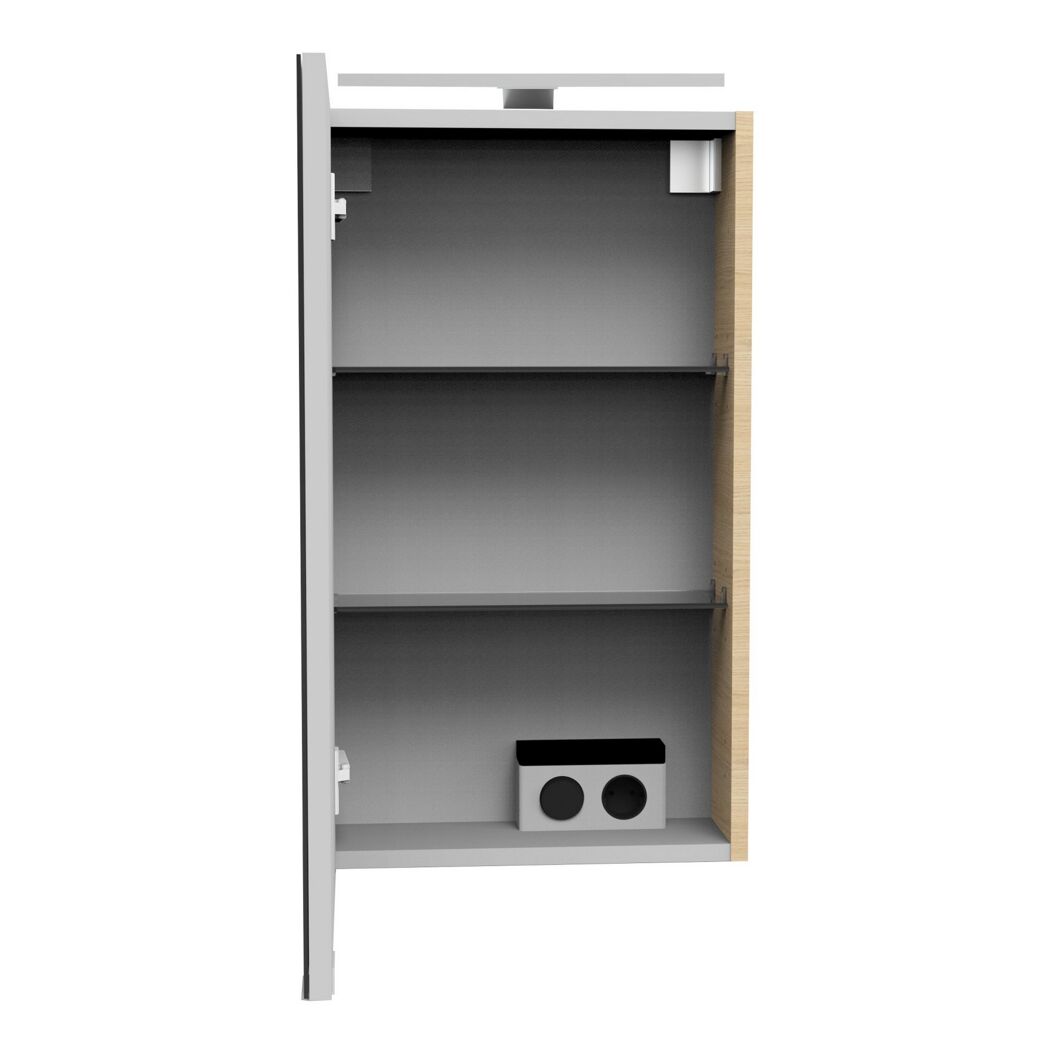Geöffneter Spiegelschrank von innen.