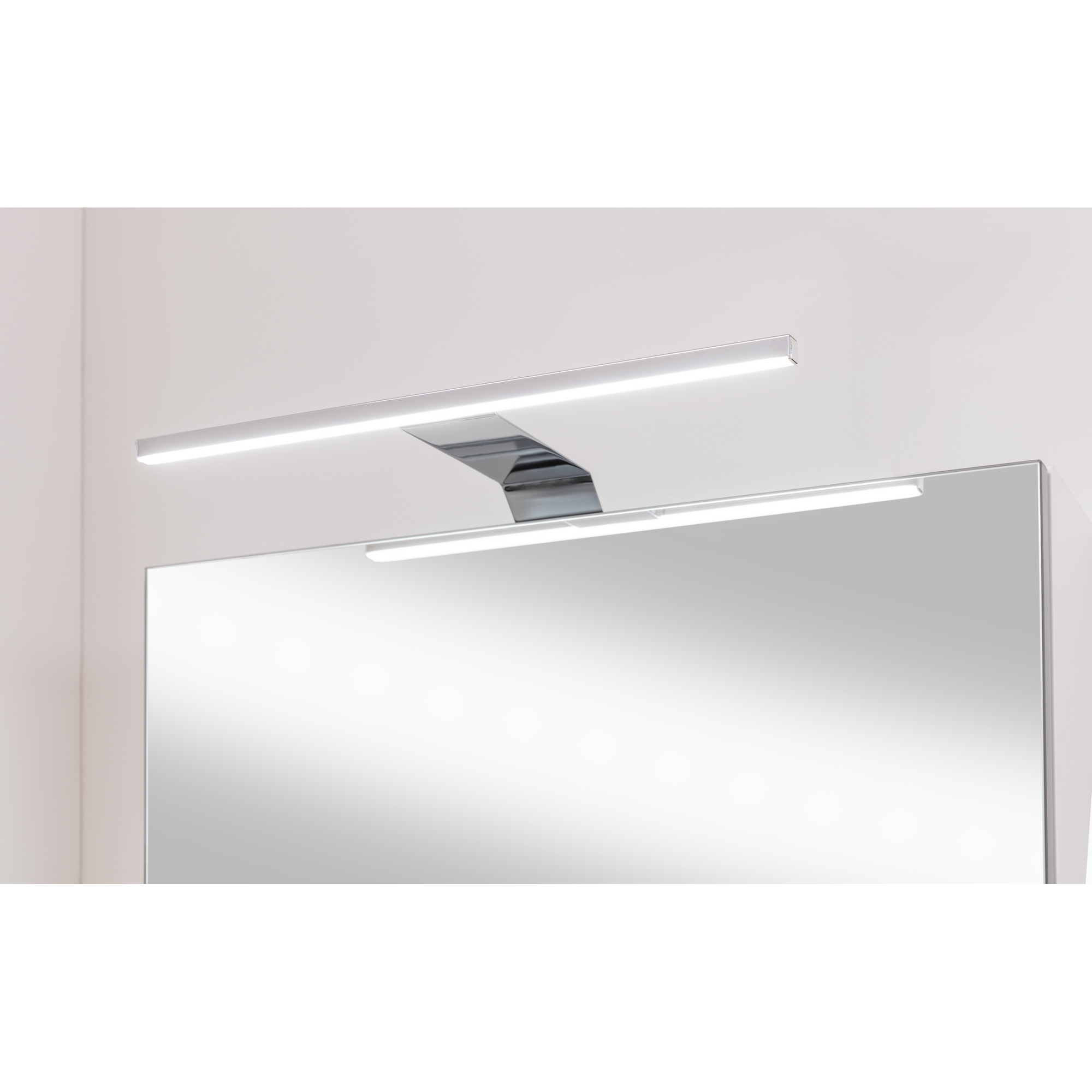 LED-Spiegelschrank 'SBC' weiß matt 50 x 68 x 15,3 cm rechts + product picture