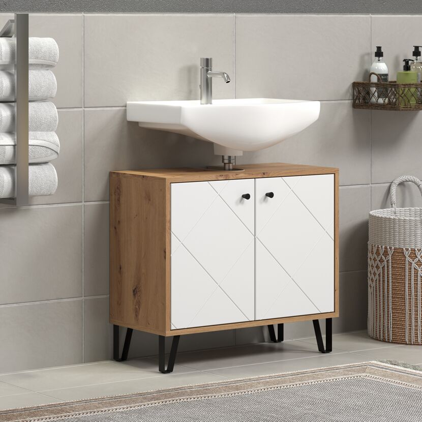Waschbeckenunterschrank mit weißem Waschbecken und Wasserhahn