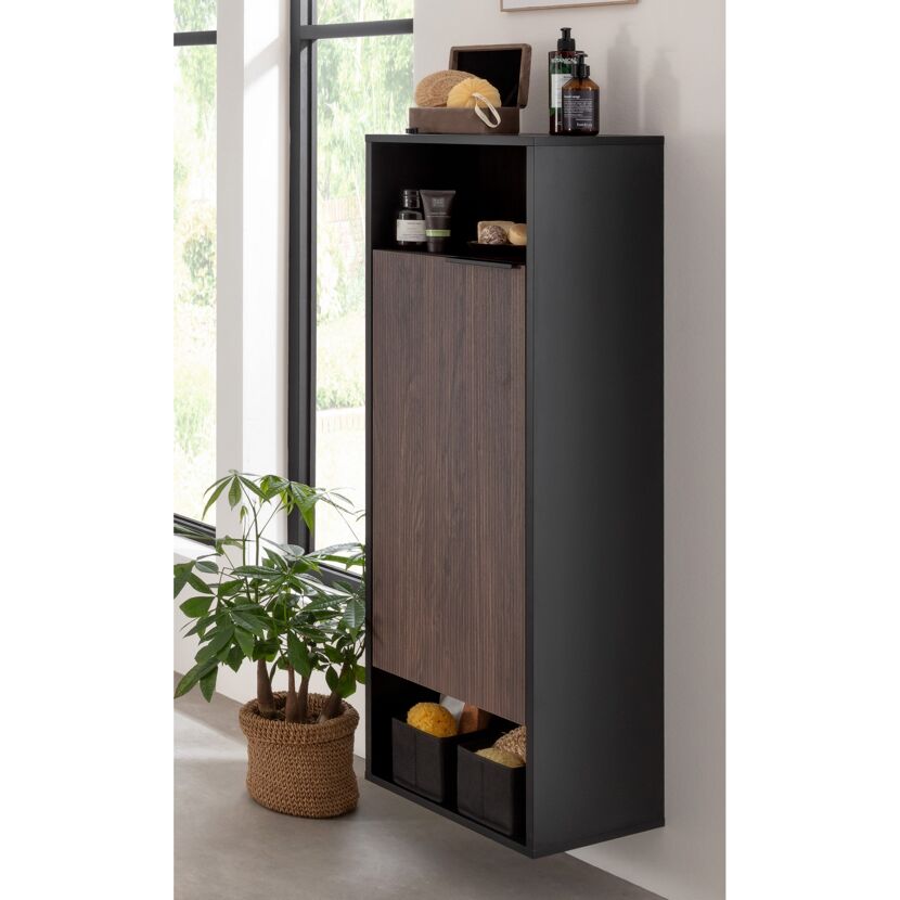 Hängeschrank mit Schiebetür