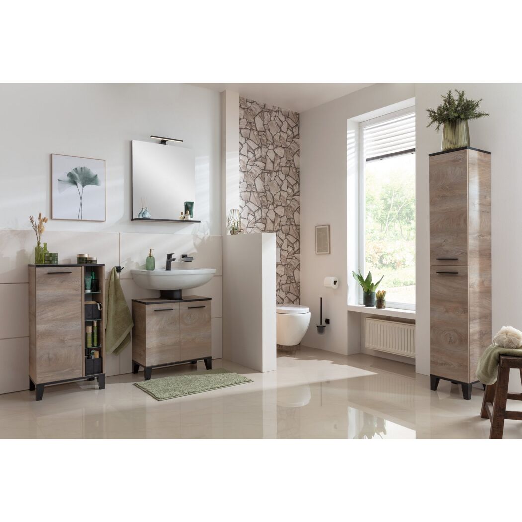Modernes Badezimmer mit braunen Badmöbeln