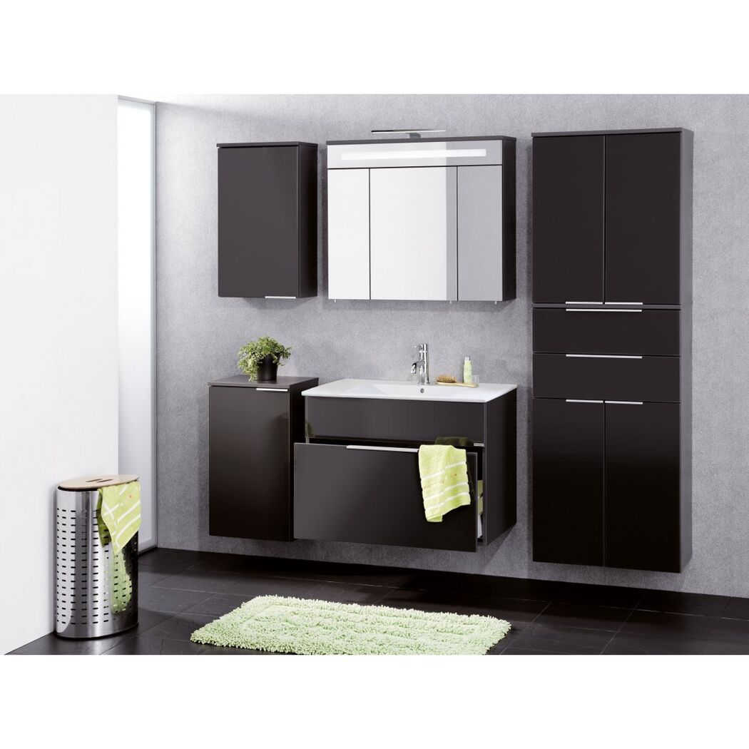 Schwarzer Waschtisch mit Spiegelschrank und Hochschränken