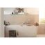 Person entspannt in der Badewanne