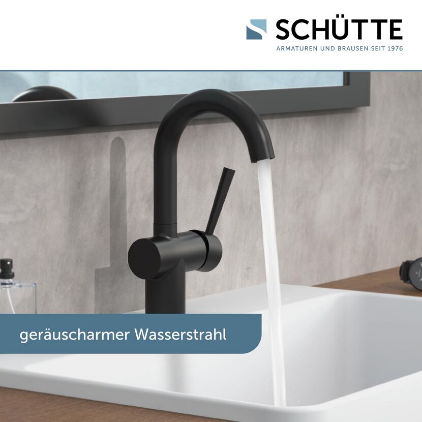 Schwarzer Wasserhahn mit geräuscharmem Wasserstrahl.