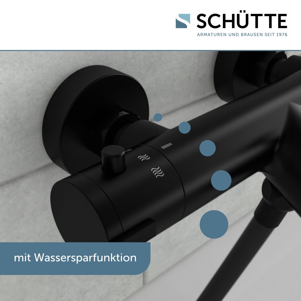 Schwarze Duscharmatur mit Wassersparfunktion