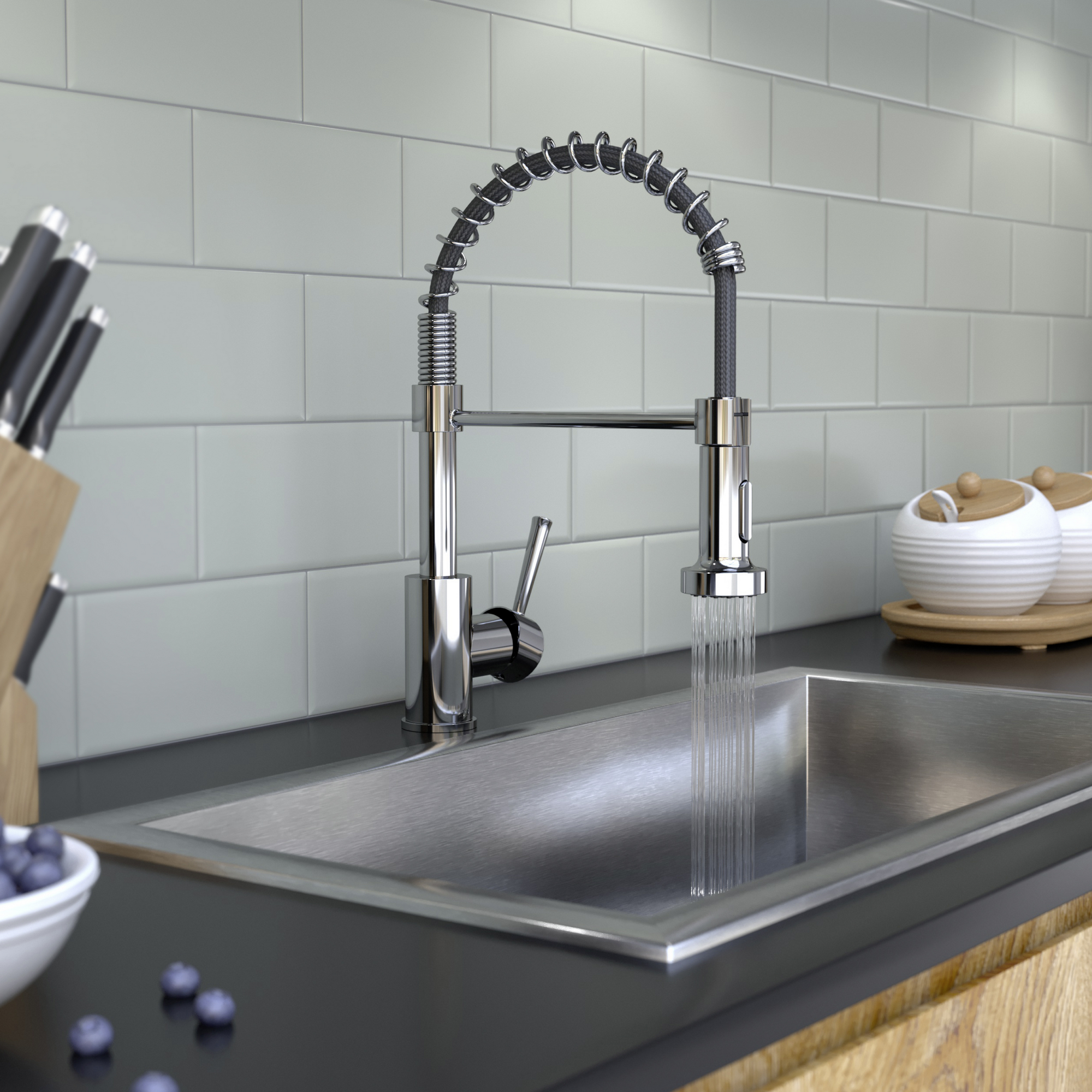Küchenarmatur 'Nova' chromfarben mit Pendelbrause