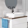Waschbecken mit Armatur