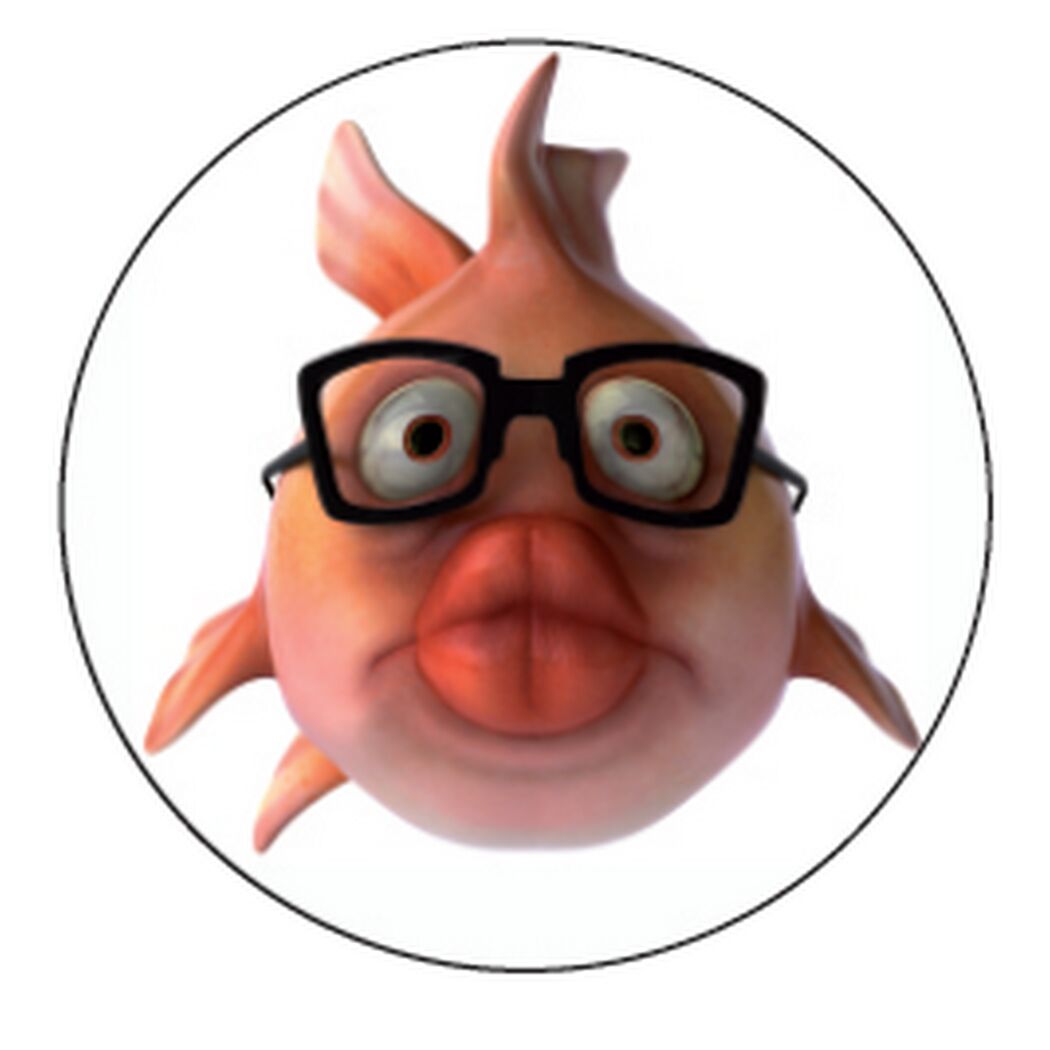 Goldfisch mit Brille und Kussmund