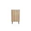 Holzschrank mit Tür und silbernem Griff
