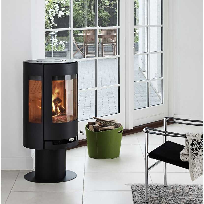 Kaminofen Aduro 9-3 mit Feuer